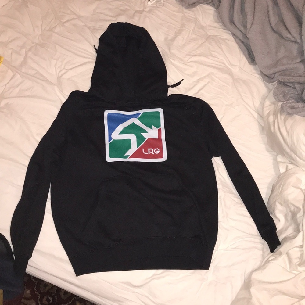 Black sweatshirt